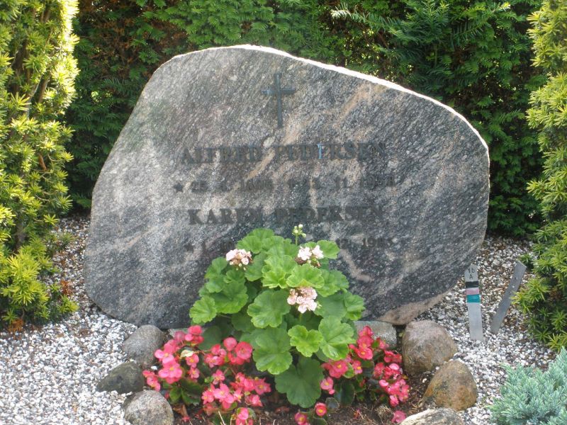 Karen Pedersen.JPG